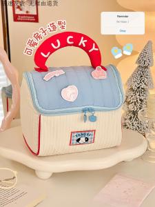 Portable Cute Little House Sanitary Pad Storage Bag Handheld Makeup Bag Girls Period Towel Organizer Compact Storage Pouch