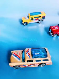 Childrens simulation alloy toy car sports car truck jeep sliding model boy car birthday gift
