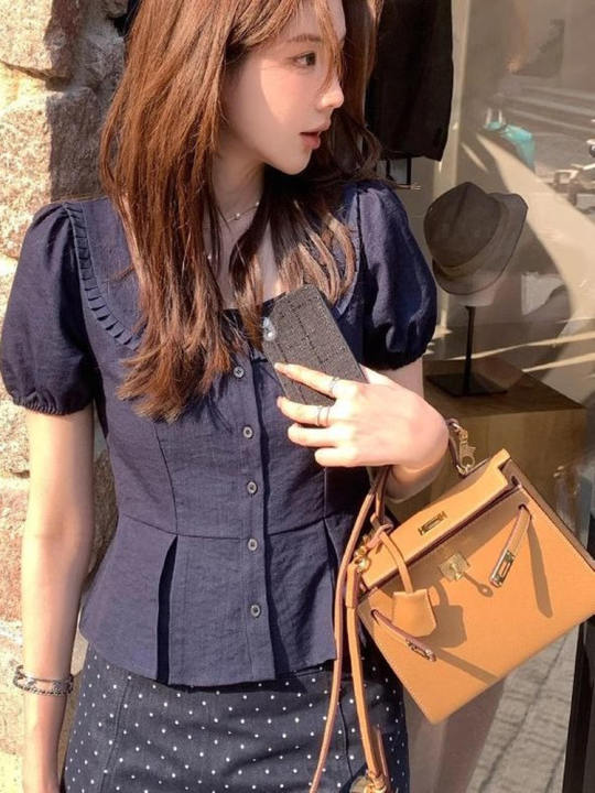 %C3%81o%20N%E1%BB%AF%20Elegante%20Th%E1%BB%9Di%20Trang%20C%E1%BB%95%20Vu%C3%B4ng%20Tay%20B%E1%BB%93ng%20Ng%E1%BA%AFn%20%C3%94m%20S%C3%A1t%20Ph%C3%A1p%20-%20Image%202