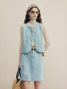 FAMANXUAN | French Vintage Embroidered Rhinestone Denim Vest