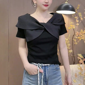 Stylish High-End Design Color Contrast Slim Short Sleeve T-Shirt