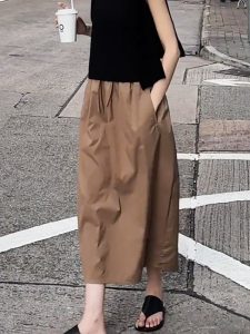 Slimming High Waist Loose Casual Split Midi Skirt for Women Summer 2024 New Style Khaki Color Commute Korean Version Half Body Skirt