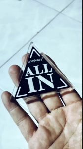 Thẻ All In chơi game bài chất liệu acrylic cực chất chuẩn poker club