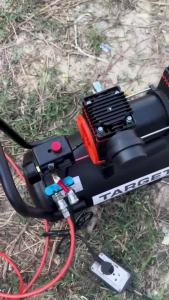 Target ปั้มลมออยล์ฟรี 30 ลิตร OIL FREE 2 แรงม้า ปั้มลมไฟฟ้า เครื่องมือช่าง ถังลม เสียงเงียบ น้ำหนักเบา มีล้อลาก