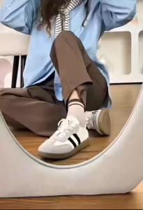 XUNDD Korean Casual Style Womens Sneakers New Arrival Rubber White & Black Shoes Size 36-40 Comfortable & Versatile