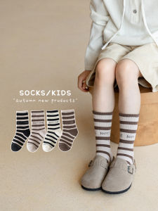 ถุงเท้าเด็กผ้าฝ้ายแท้ครึ่งแข้งลายทางฤดูใบไม้ผลิและฤดูใบไม้ร่วงสำหรับเด็กชายและเด็กหญิง ถุงเท้าเด็กสไตล์เกาหลี INS ทันสมัย สำหรับฤดูใบไม้ร่วง