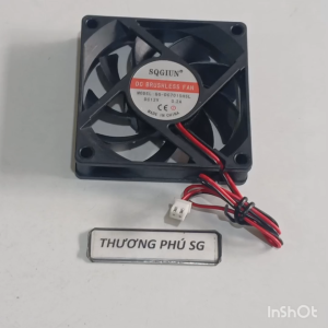 Quạt 7Cm dày 1.5Cm / Điện áp DC 12V (Loại 2 dây đầu 2 Pin đầu 5.5mm x 4.0mm) NEW