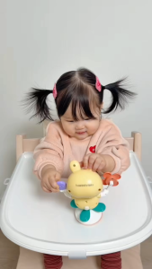 ĐỒ CHƠI THỎ HÍT BÀN HAAVEBRICKS BABY DINING TABLE SUCTION TOY CHO BÉ HÀN QUỐC