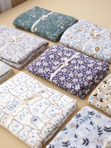 Naked Sleep Knitted Cotton Floral Bed Sheet Dust Cover Single Piece Anti-Slip Dormitory Cartoon Pure Cotton  Silk Quilt Cover