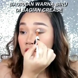 VIVA Queen Eyeshadow Series A / B / C / D / E / F (BPOM)