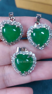 Mặt dây chuyền trái tim đá Cẩm Thạch viền đá tấm phong cách tiểu thư tuyệt đẹp C0221 Hoa Minh Gem