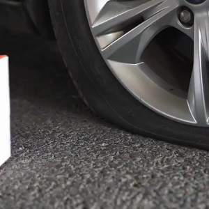 [✅SG Seller] SUITU High-Precision Wireless Tire Inflator with Digital Display USB Charging and Powerbank Function - New