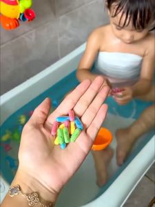 เล่น 6 แบบของเล่นอาบน้ำเด็ก ของเล่นแคปซูลฟองน้ำ แคปซูลขยายน้ำ รูปสัตว์ ของเล่นอาบน้ำเด็ก พร้อมส่งจากไทย