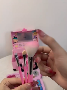 Girls cosmetics multi-functional box washable non-toxic eyeshadow lipstick and makeup
