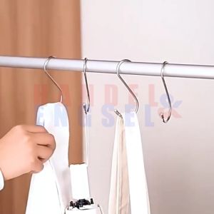 S Hook ukuran 7cm x 3 cm / Gantungan pakaian / Gantungan Baju kamar mandi... FREE SKRUP