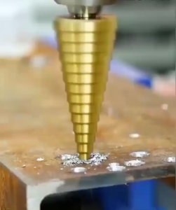 Mata Bor Pagoda Titanium Coated Mata Bor Potong Step Drill Tap Drill Mata Bor Pagoda Untuk Baja 4-32mm Woodworking Tools 6PCS/Set 3PCS/Set