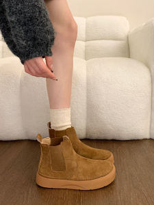 Thick-soled Faux Fur Retro Boots Suede