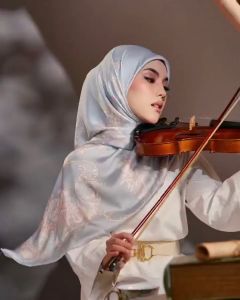 Tudung Ruffle MAJESTIC Collection Satin Material in Square & Shawl