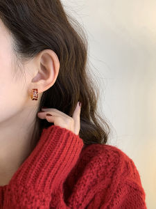 Fashionable S925 Silver Needle Chess Board Pattern Earrings Versatile Year of the Rat Jewelry High End Simple Korean Style