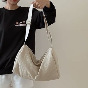 New UHOME Nylon bag waterproof bag Large capacity fitness bag Solid Color Messenger Bags Korea fashion