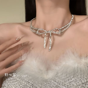 Original Design Berlin Love Butterfly Knot Necklace Sparkling Zircon Elegance Luxury Evening Dress Clavicle Chain Necklace