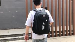 กระเป๋าเป้สีดำผู้ชาย แฟชั่น Backpack รุ่น M44 กระเป๋าเป้