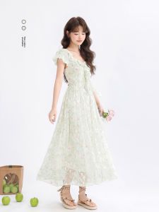 Elegant French Korean Style Summer New Floral Lace Hem Dress Slimming Waist Long Womens Dress Holiday Style Bubble Sleeve V Neck a Line Skirt