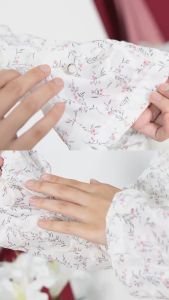 Mybamus Arianna Blouse: Blouse Nyaman & Tahan Lama