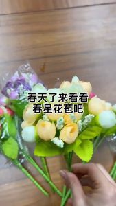 Cành Hồng nụ nhỏ 15 đầu VI066 cao 24 cm ( bông nhỏ hơn 2 cm) hoa giả trang trí