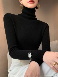 เสื้อตัวในผ้าถักสีดำคอกองสำหรับฤดูใบไม้ร่วงและฤดูหนาวเสื้อไหมพรมคอเต่าใส่ด้านในรัดรูปสไตล์ตะวันตกดูแพงสำหรับผู้หญิงเสื้อขนแกะ