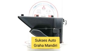 HANDLE PINTU DALAM DOOR HANDLE BUKAAN BUKA PINTU KABIN PEGANGAN INNER HANDLE CANTER PS110 PS125 PS136 HDX SHDX HDL EURO4 EURO 4 CANTER FE71 FE 74 FE84