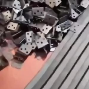 10/20/30pcs 6 Holes Right Angle Brackets Furniture Repair Fasteners Used for Tables Chairs Bed Frames Black Corner Codes