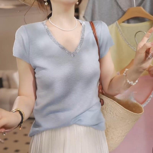Shalldoer | Slimming Effect V-neck Short Sleeve Knitted Top Fashionable Rhinestone Design Summer Thin Versatile Ladies T-shirt