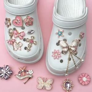 598 Pin Sandal Bros Serba Pink Hiasan Sendal Sepatu Lubang Flat Flip Flop Slop Charm Charms Pengait Cantolan Tempelan Korea