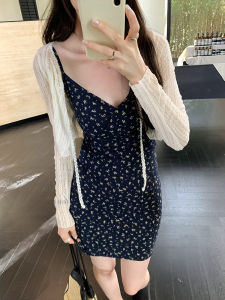 ชุดเดรสยาวแขนกุดคอวีลายดอกไม้เข้ารูปสไตล์ฤดูร้อนสำหรับผู้หญิง กระโปรงสั้นสำหรับไปเดท ชุดเดรสยาวคลุมเข่า