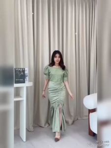 Gaun Pesta Premium dan Dress Natal Elegan