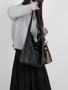 Wood River Card Original Design Rivet Tote Bag Commute Large Capacity Single Shoulder Bag 2025 New Style American Retro