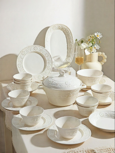 MODERN SWEETHOME | Underglaze Carved New Dinnerware Set