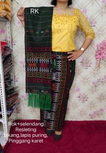 Stelan Rok dan selendang Katun Etnik