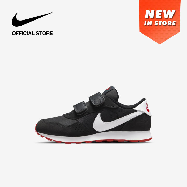 Preschool boys hot sale nike shoes