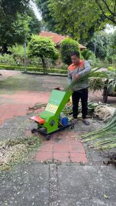 Máy băm cỏ 6TASP - LH 0826.200.800