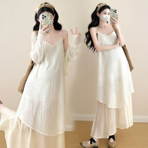 Stylish and Slimming Pregnancy Dress with Long Outerwear