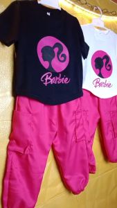 Setelan Barbie Anak Perempuan 1-6 Tahun Baju Set Anak Barbie Viral 2023 Pakaian Anak Kaos Lucu Celana Panjang Cargo Terbaru