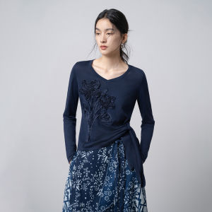 Floral Embroidered Versatile Irregular Design 2026 Early Spring New Red Sweater