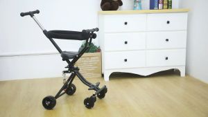 รถเข็นเด็ก 4ล้อ สีเทียม รูปไข่ อุ้มสรีระ ปรับเข็นได้หน้า-หลัง มีร่ม พับเก็บได้ พกพาสะดวก