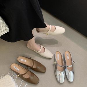 Womens Flat Bottom Head Cover Slippers Outdoor Wear 2024 New Spring Summer French Style Ultra Popular Sandals Pregnant Women Evening Breeze Single Shoes