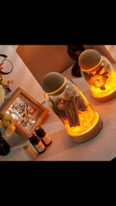 Nordic-style scented Himalayan salt ornament with LED light cinnamon-shaped wealth-attracting bottle wooden base home ambiance light practical gift.