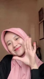 Bergo Hamidah Hijab Sporty Kerudung Dewasa Menutup Dada