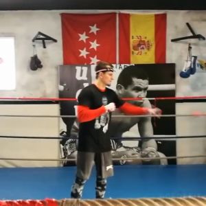 Reflex ball Boxing ลูกบอลชกมวย ยืดหยุ่นได้ดี สำหรับการฝึกชกมวย พร้อมสายรัดสวมหัว ลูกบอลที่น่าสนใจในการฝึกชกมวย