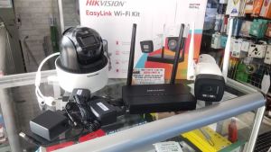 COMBO-14 - Bộ Camera Wifi Gia Đình 2.0MP (1 Đầu Ghi + 3 Camera) HIKVISION EasyLink Wifi Kit - DS-J142I/NKS422W03H
